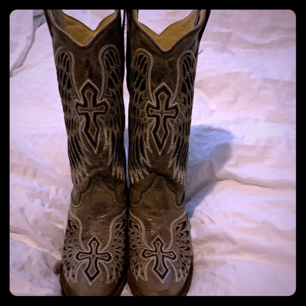 Corral cowboy boots